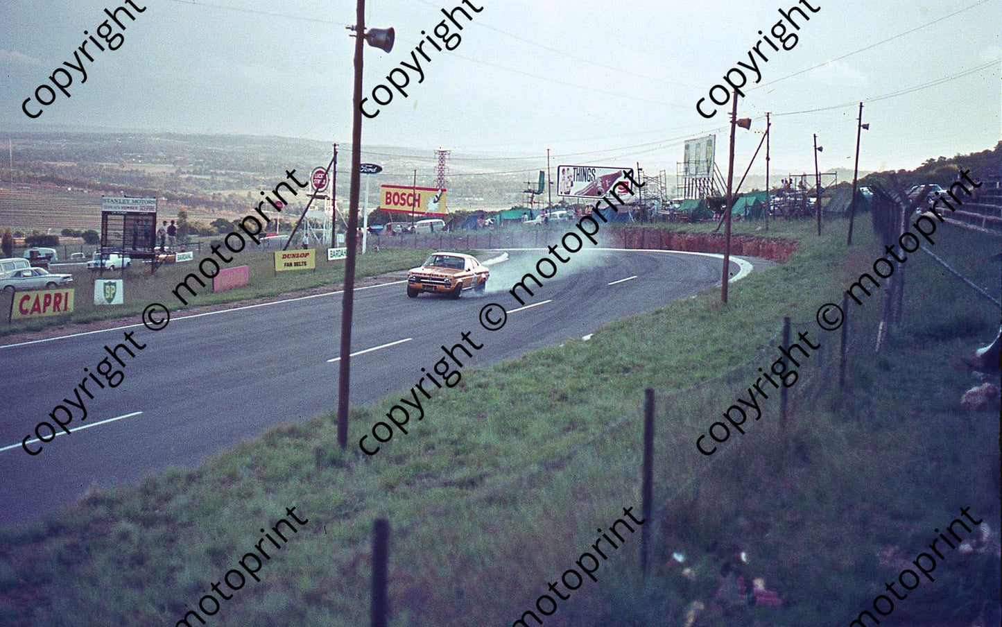 SL (thanks Stuart Falconer) a 250 1971 9hr Chev Firenza smoke Bob Rob Thomas