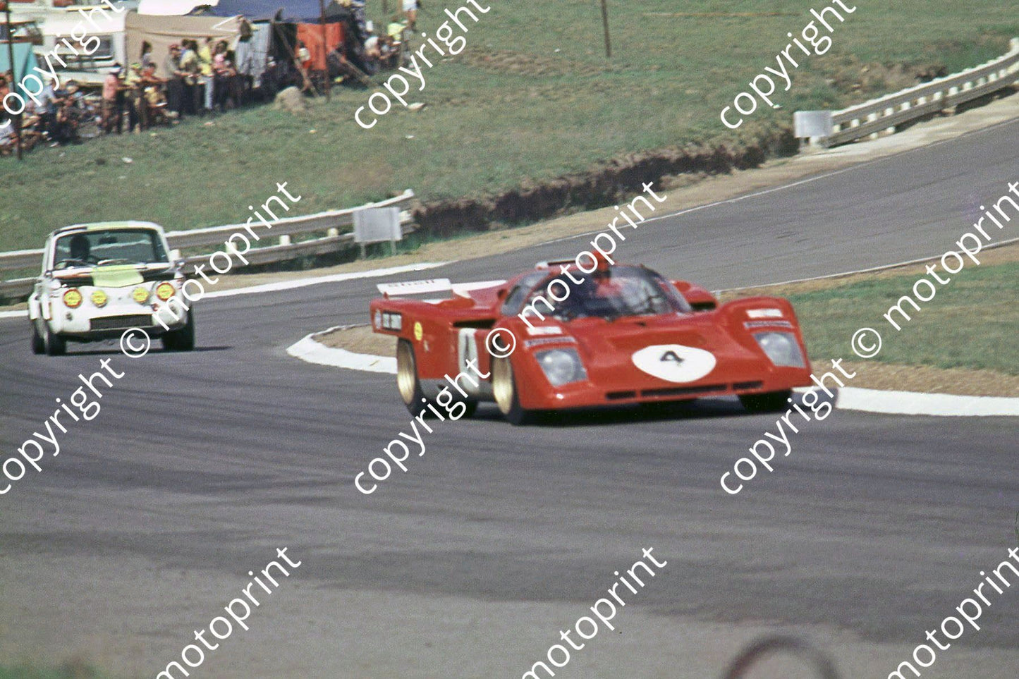 SP 1970 9 hr Ickx Giunti Ferrari 512 winner_ R8 check
