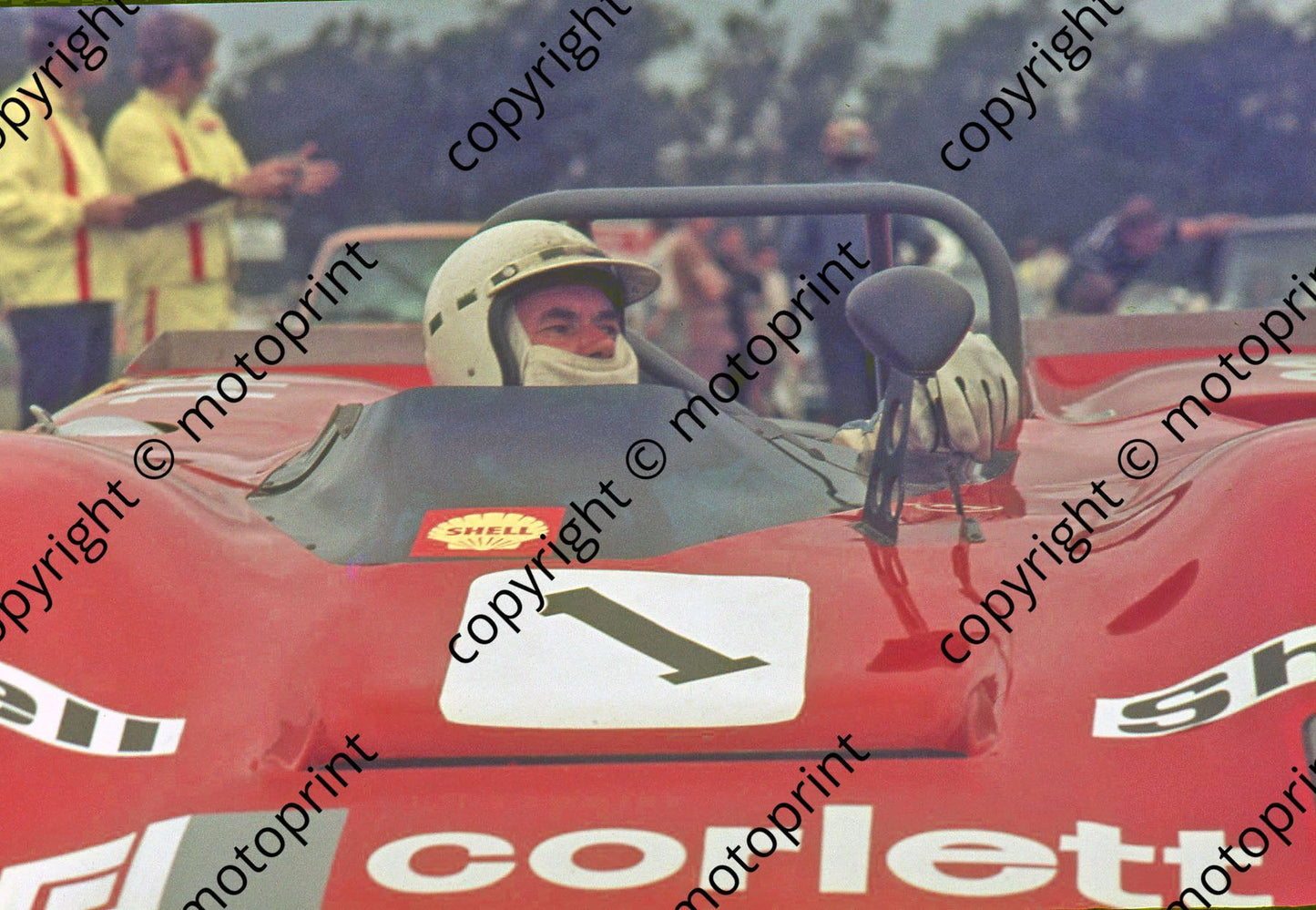 SP 1971 (thanks Colin Camp) 6 hr John Love Lola T210 with Andre Verwey