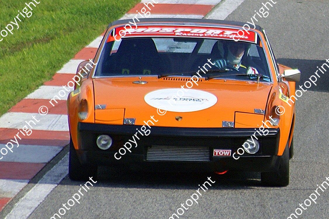 SP Abbot Porsche 914 cropped race DSC03659
