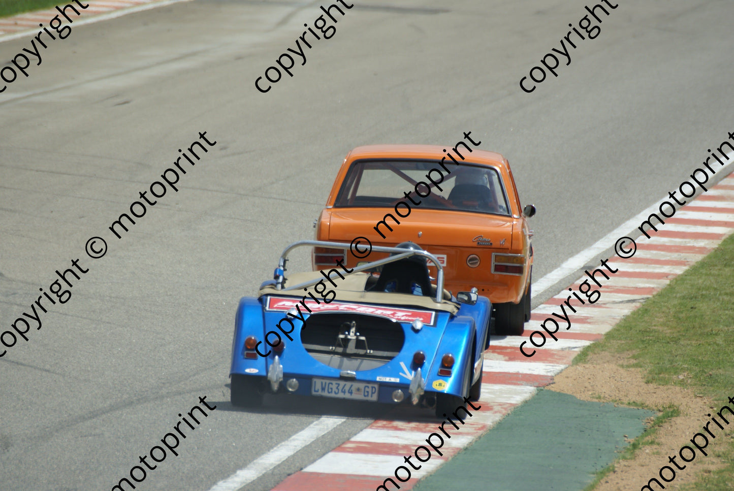 SP Allan Morgan 104 Poulter Cortina Perana 53 DSC03511 race