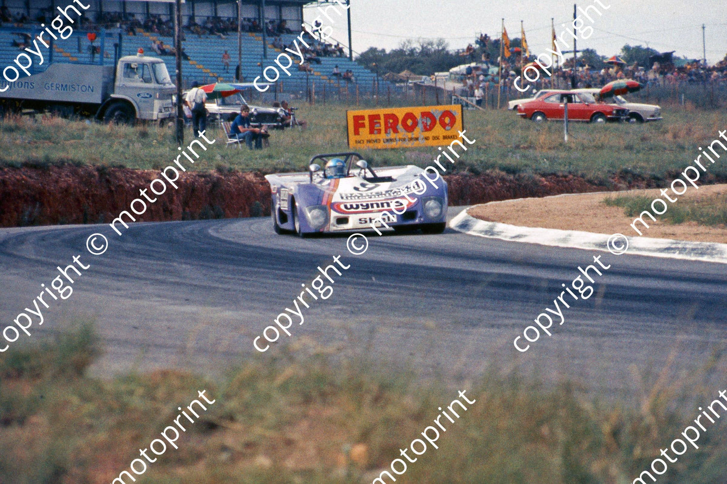 SP Driver Lola T290 at Esses