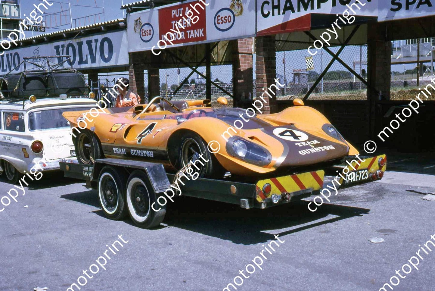 SP Ferrari P4 Can Am Hawkins Love Gunston