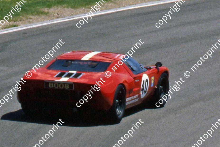 SP Ford GT40 Chris Chiles rear 2