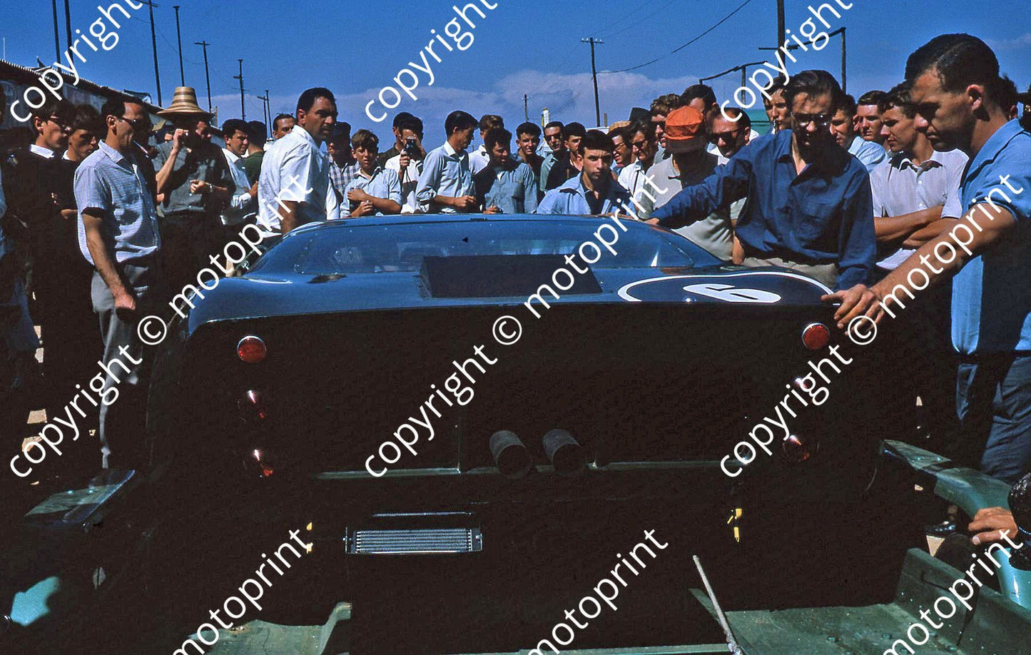 SP Ford GT40 Sutcliffe rear
