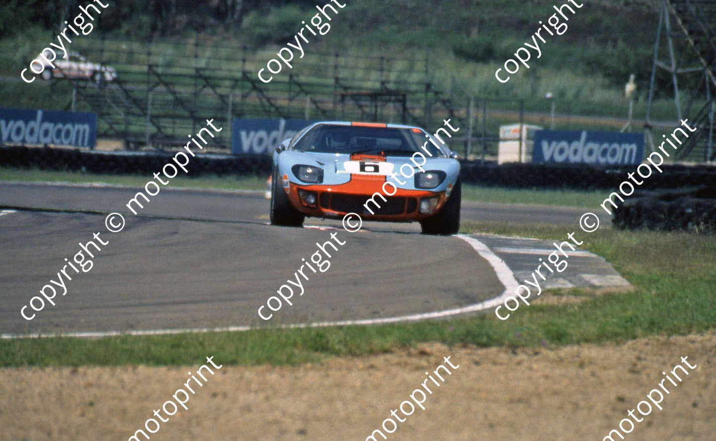 SP Ford GT40 replica Gulf scheme hairpin