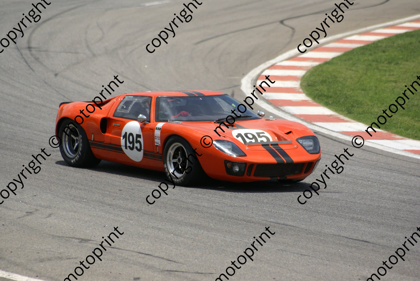 SP GT40 195 DSC03482 race