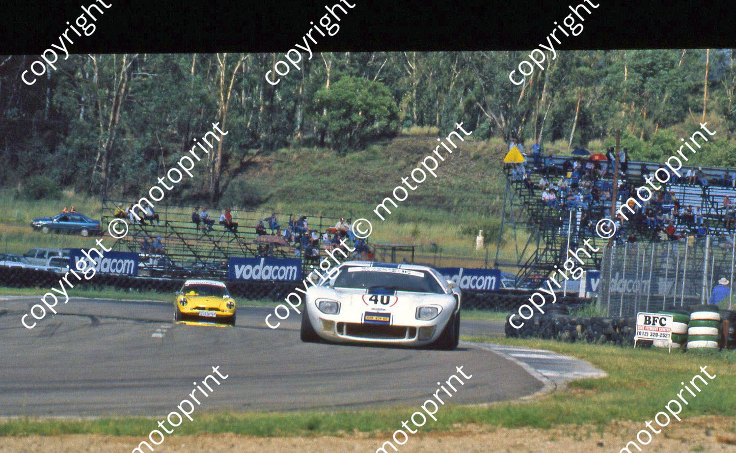 SP GT40 replica head on