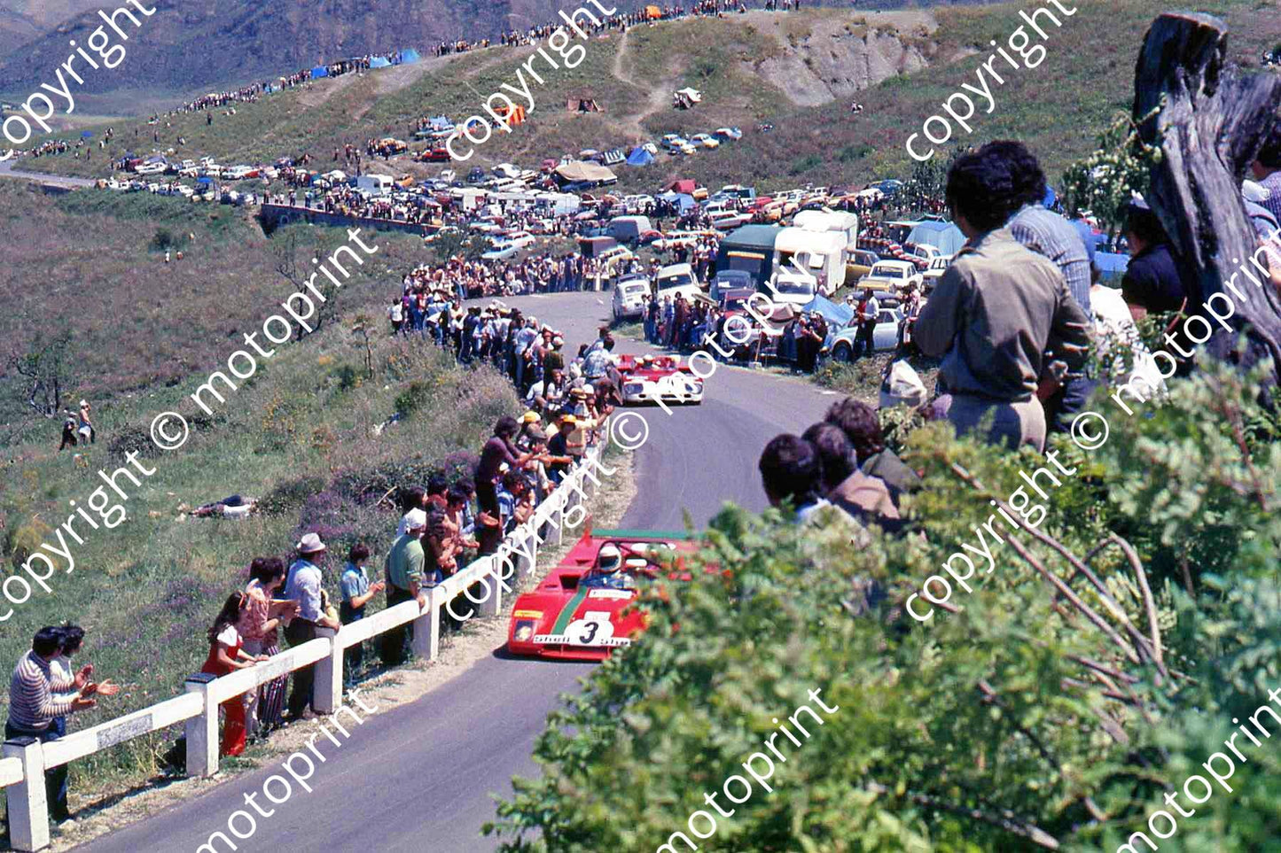 SP Hezemans Alfa hunting down Munari Ferrari