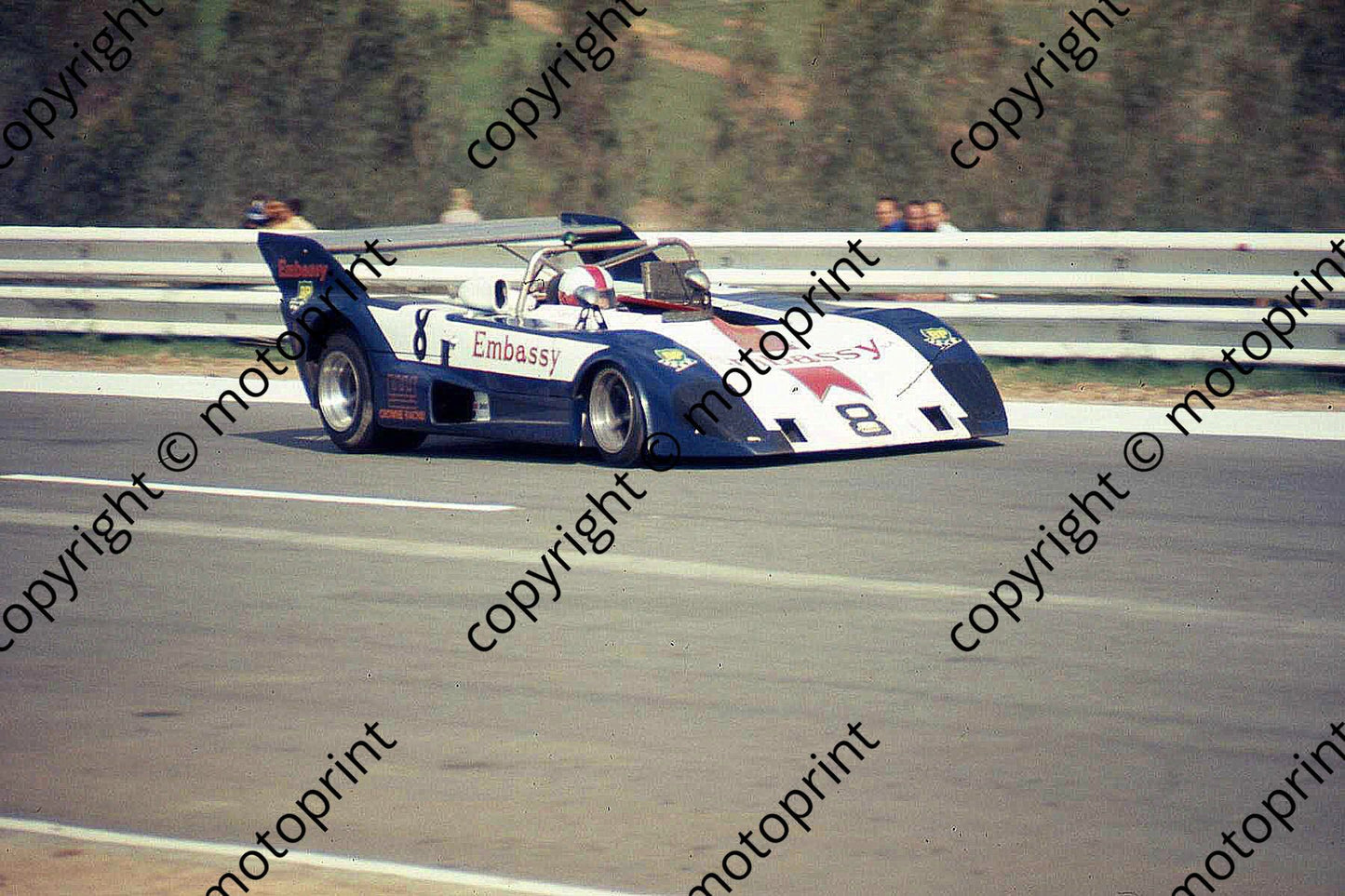 SP Keizan Embassy Lola T292 into Leeukop