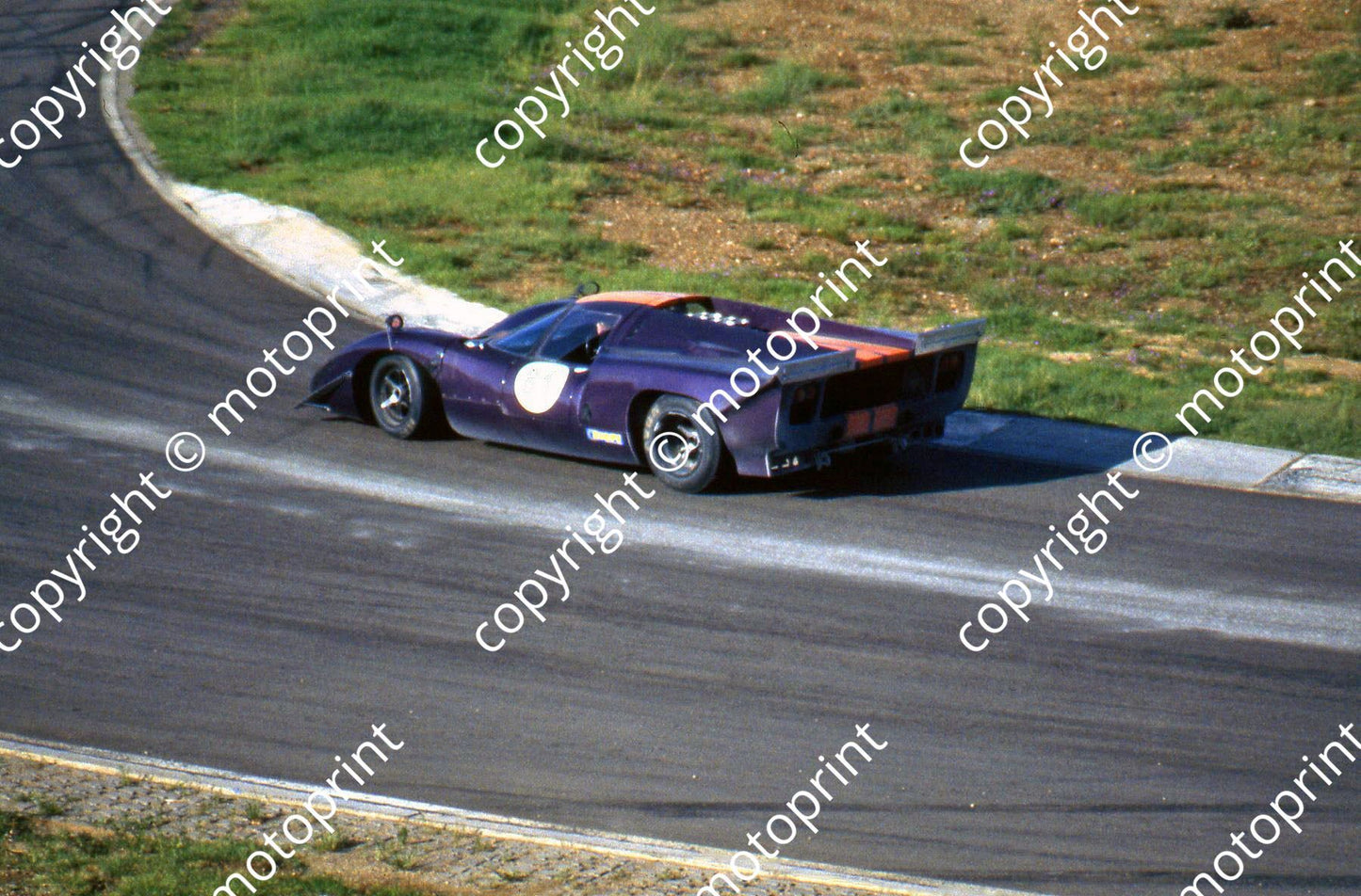SP Lola T70 3b Hulme rear view 1