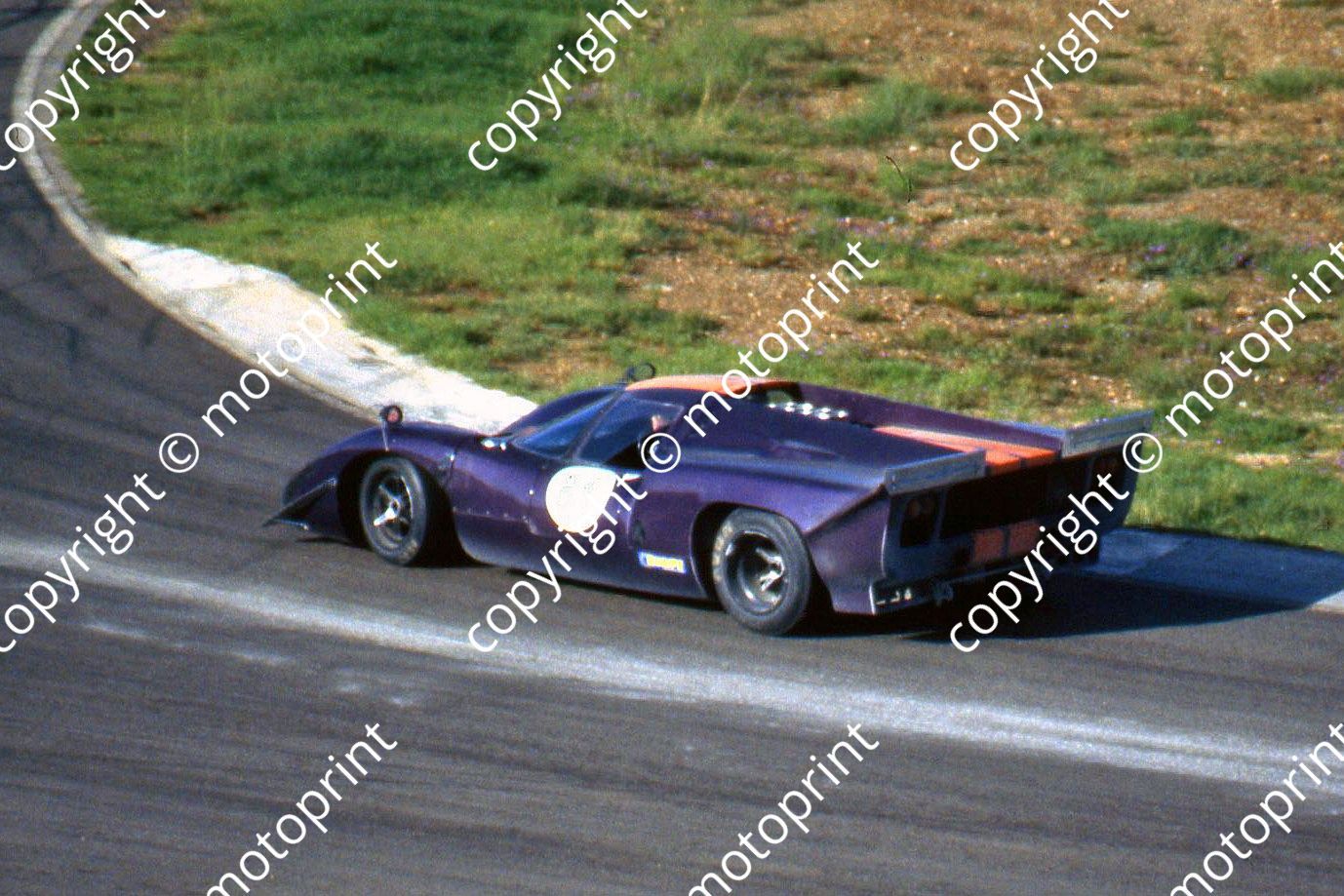 SP Lola T70 3b Hulme rear view 2