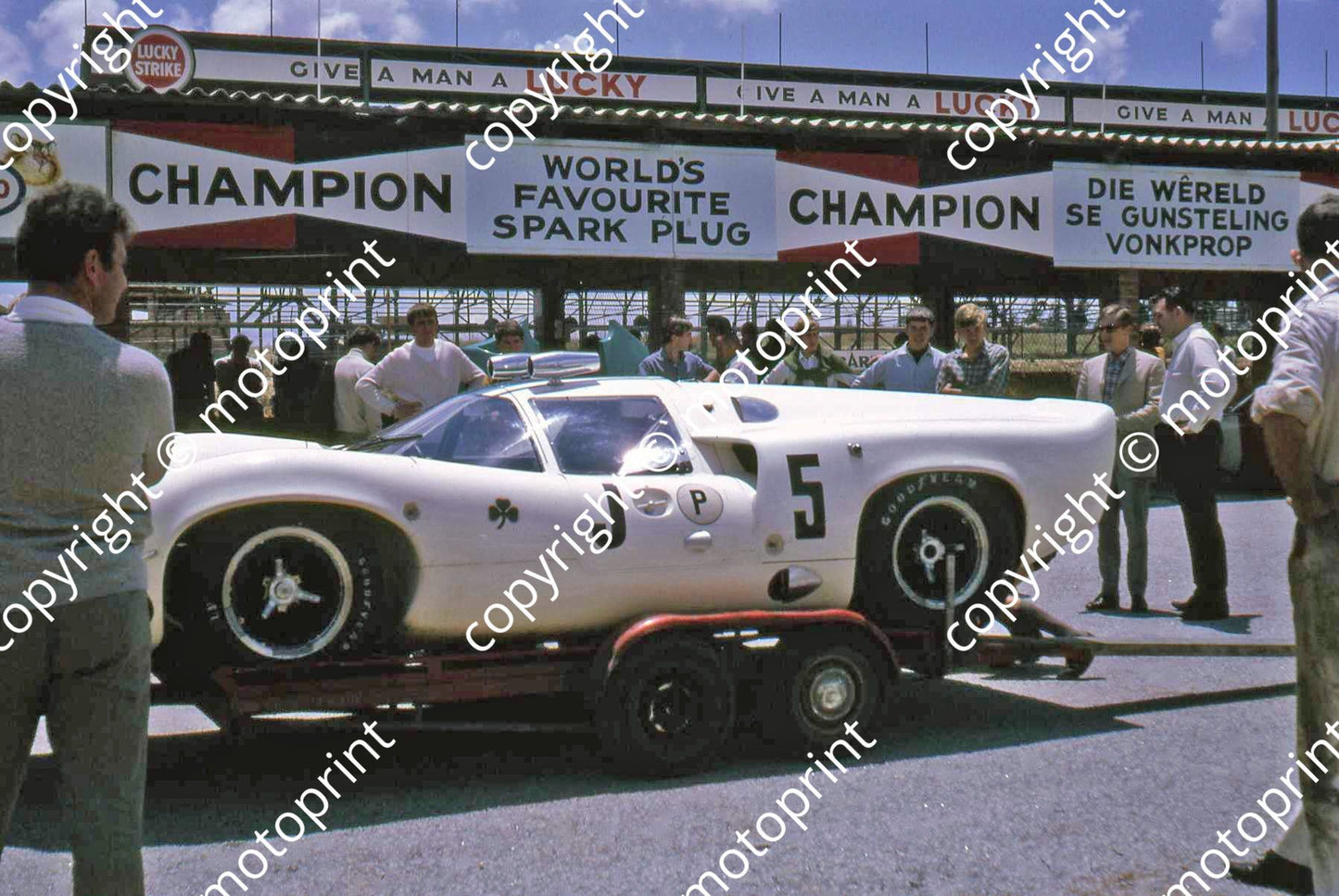 SP Lola T70B coupe Sid Taylor