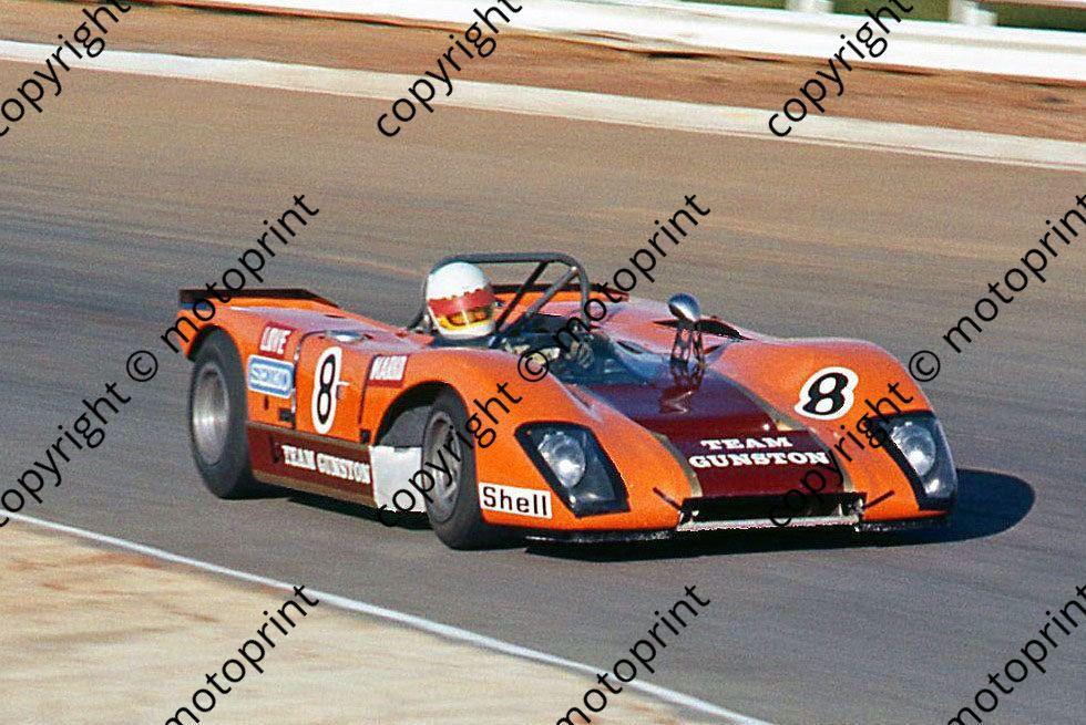 SP Love Gunston Lola T212 with Marko practice cf start livery crop 2