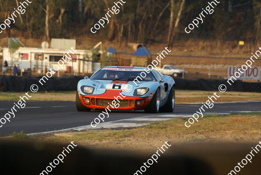 SP Mike Nel GT40 to hairpin