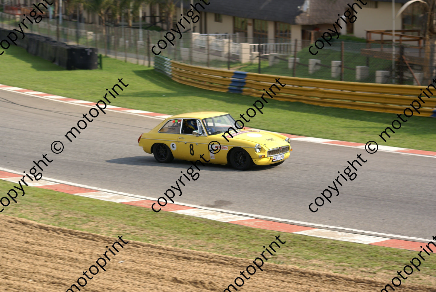 SP Pearce MGB 8 DSC03688 race