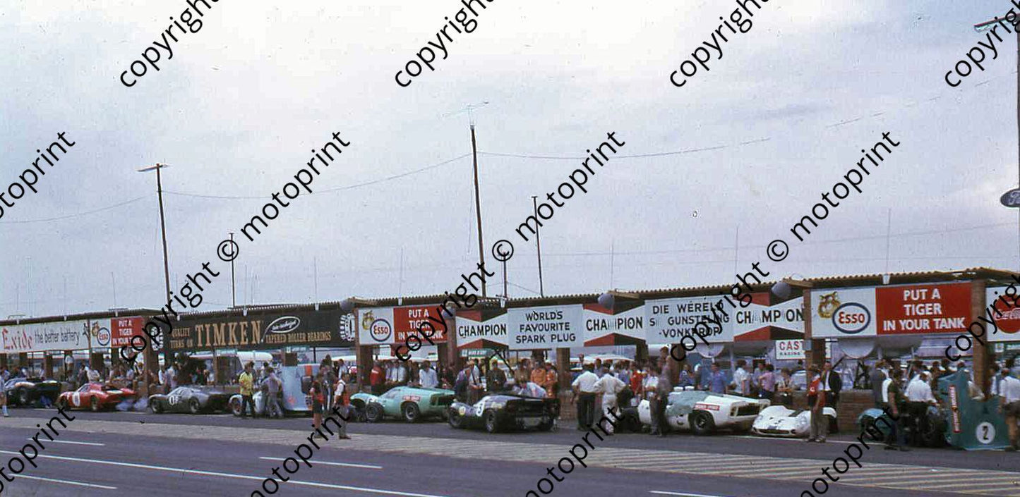SP Pits general most big cars cropped