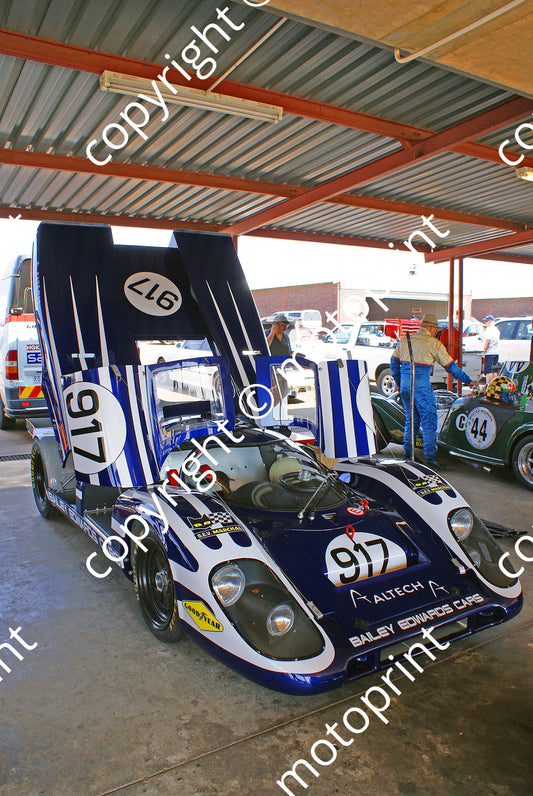 SP Porsche 917 Bailey pits 1