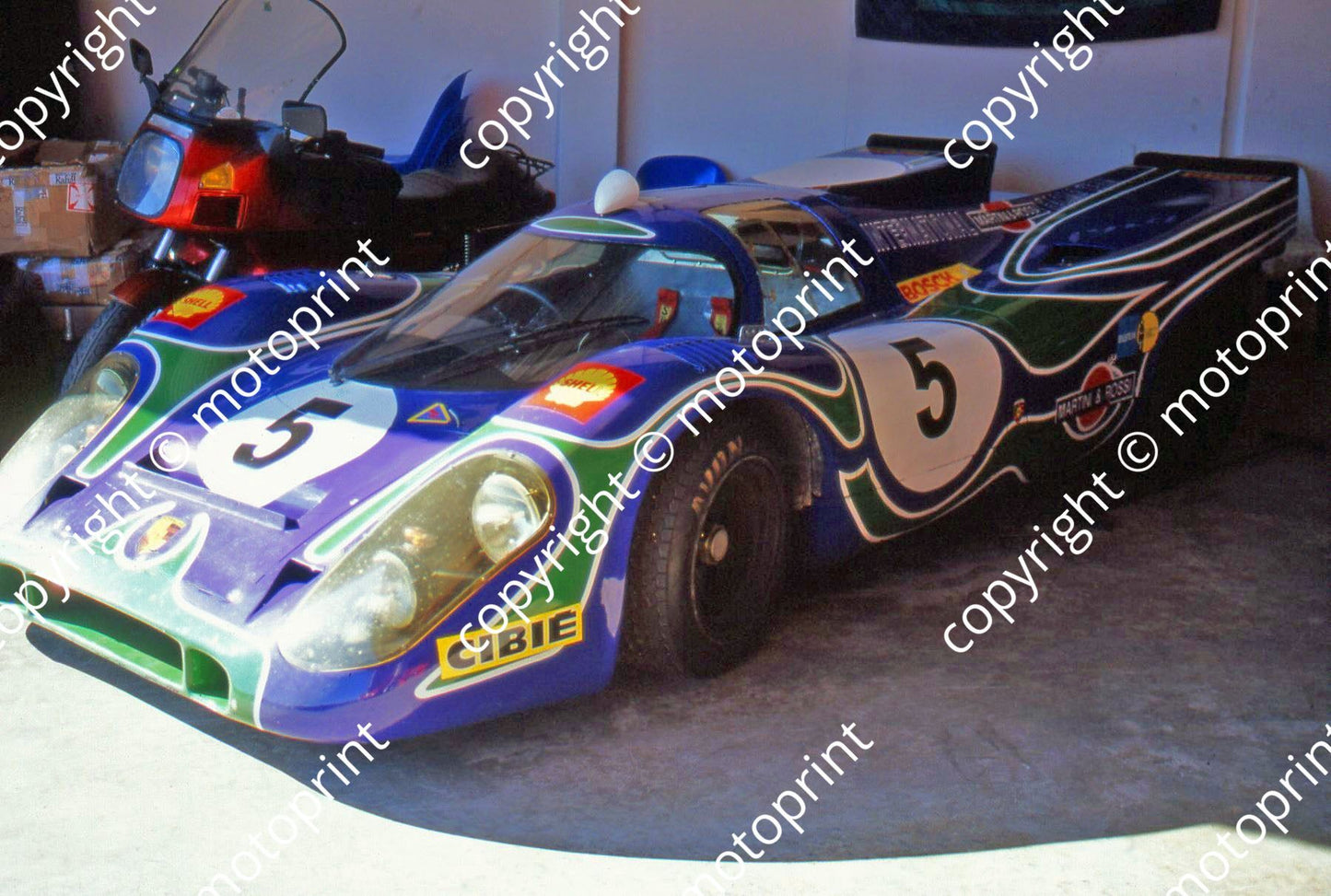 SP Porsche 917 garage