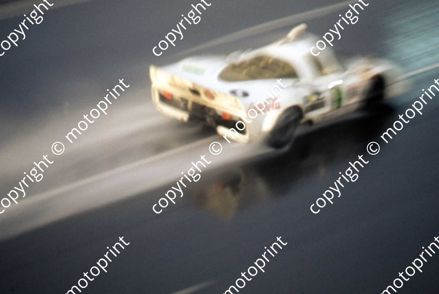 SP Porsche 917 rain blur