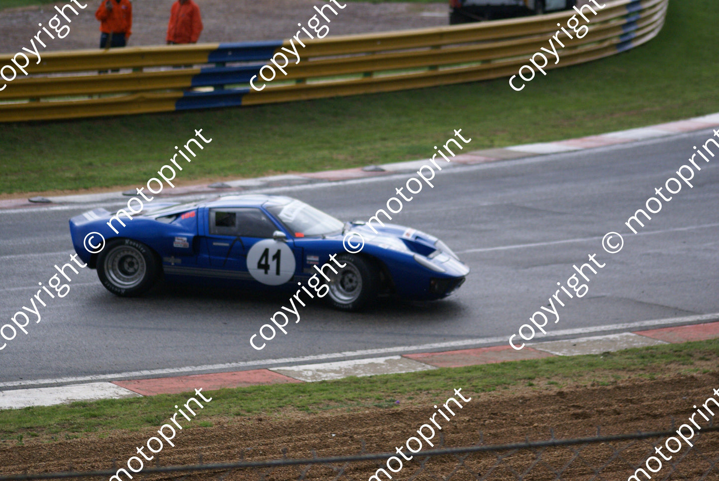 SP Repsold GT40 41 spin part 2 DSC03801 race