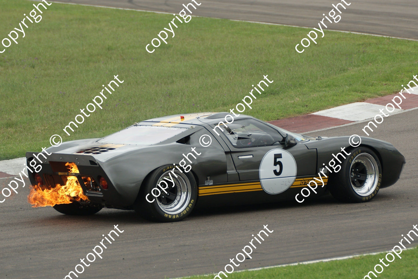 SP Repsold GT40 flames ace DSC00573