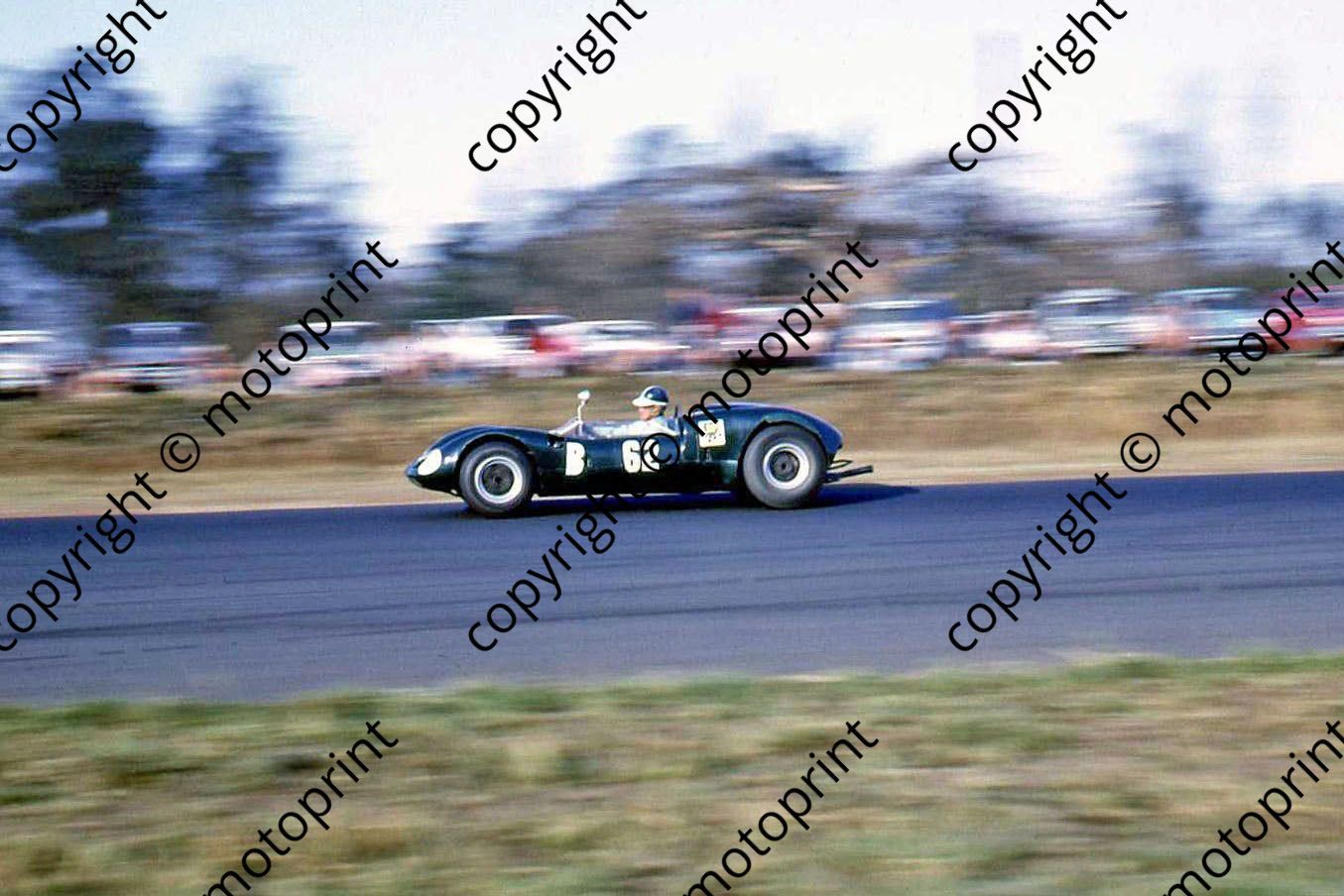 SP Swanepoel on straight Elva Porsche cropped