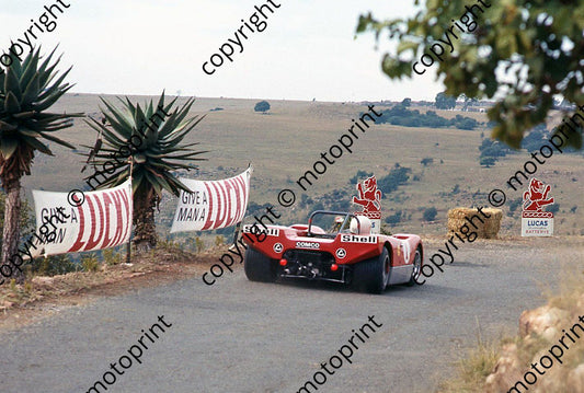 SP Verwey Lola T210 rear view crop rato 3 2