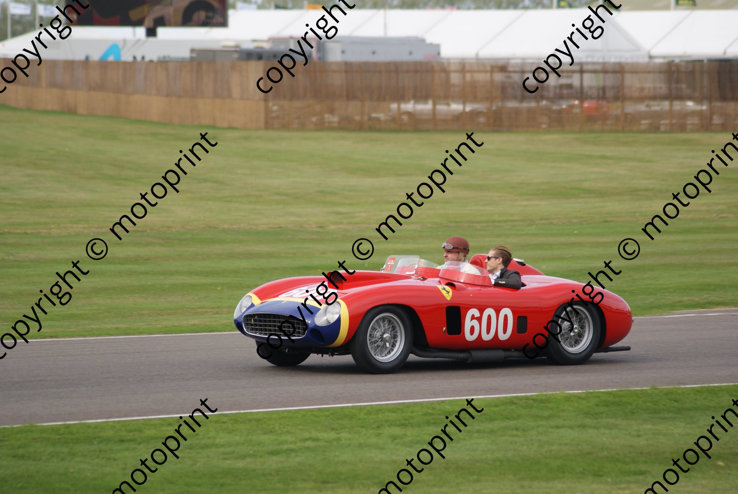 SP 600 Ferrari 600 (11)