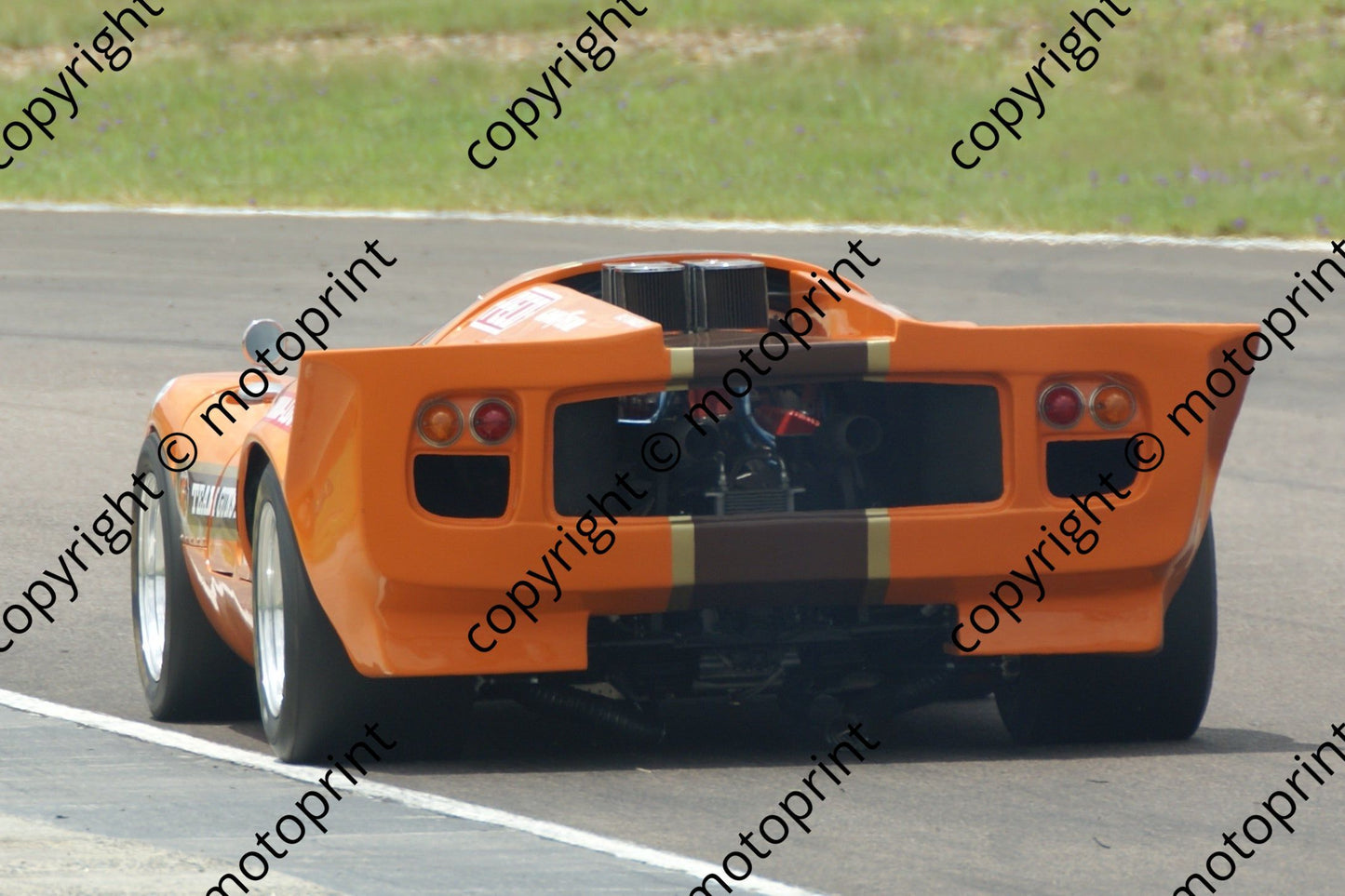 SP Dick Lola T70 31-1 DSC06007