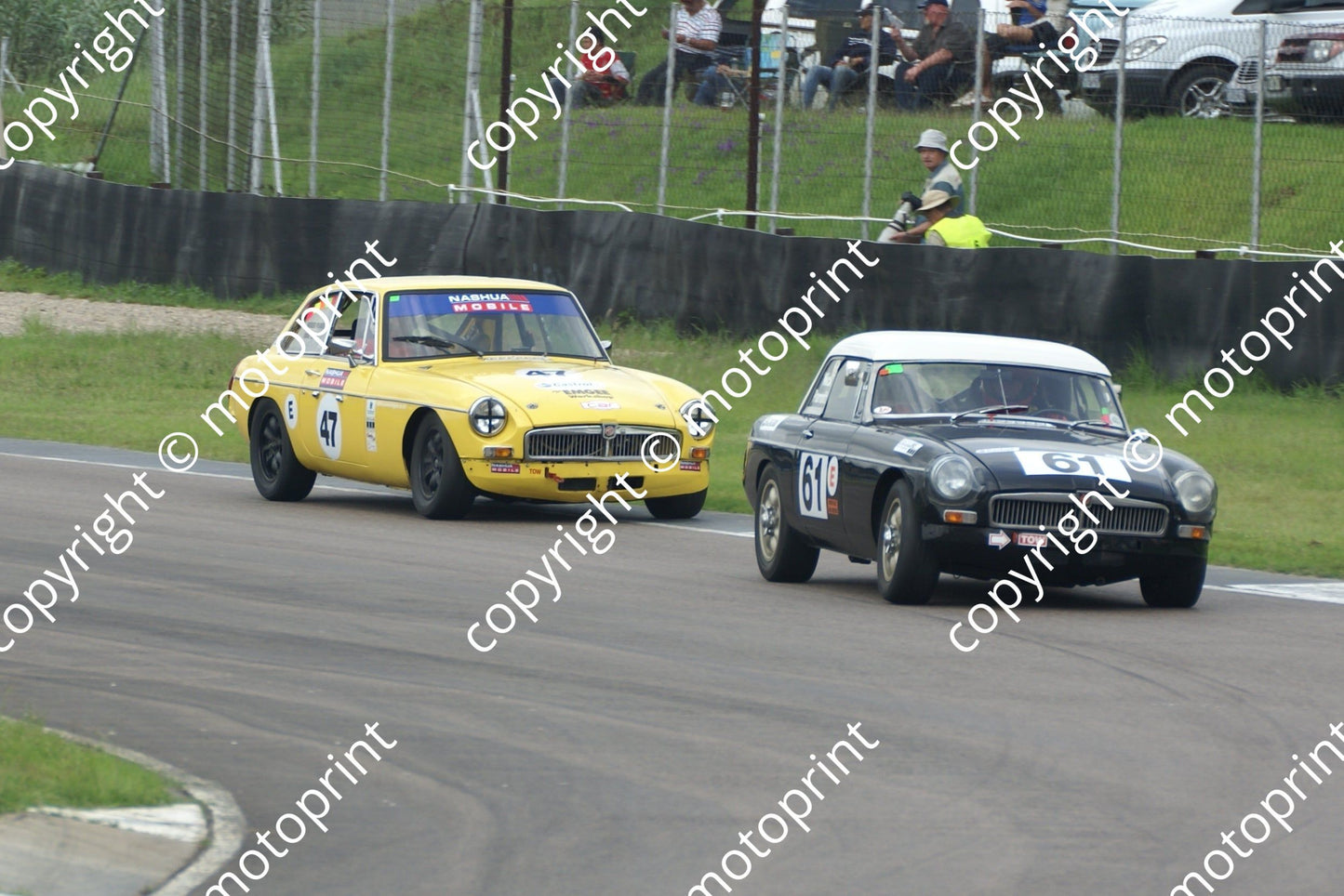 SP Parrott MG, Pearce MGB GT 31-1 DSC05736
