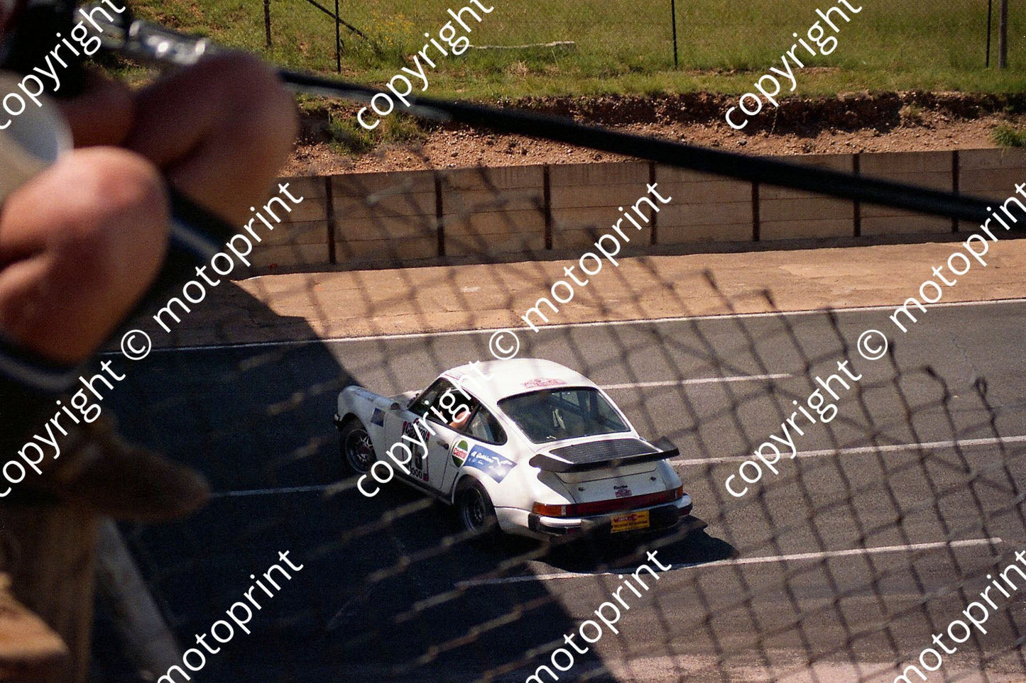 SP (thanks Colin Burgess) 1983 Castrol 1000 Porsche 930 moving to grid Regusi Olindo Del The (12)