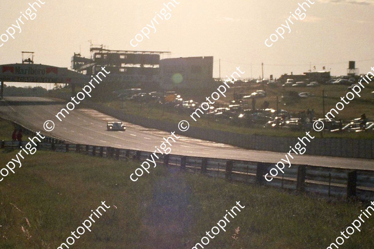 SP (thanks Colin Burgess) 1983 Castrol 1000 dusk main straight Rothmans Porsche (4) cropped