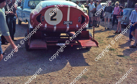 1964 SP (thanks Stuart Falconer) a 090 1964 9hr Cobra Olthoff Sears on trailer