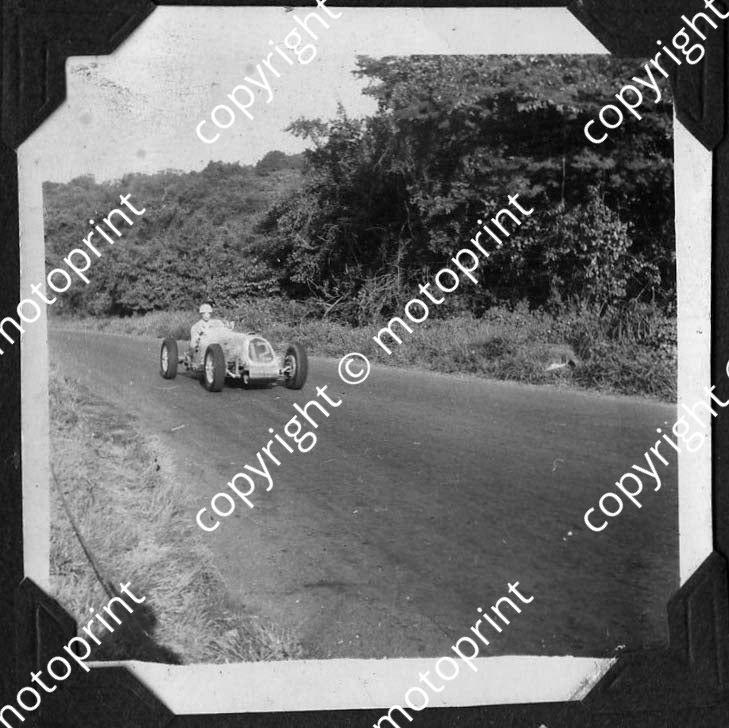 SS 1960 Oct Burman Drive hillclimb C Trundell Austin Riley 048 - Copy