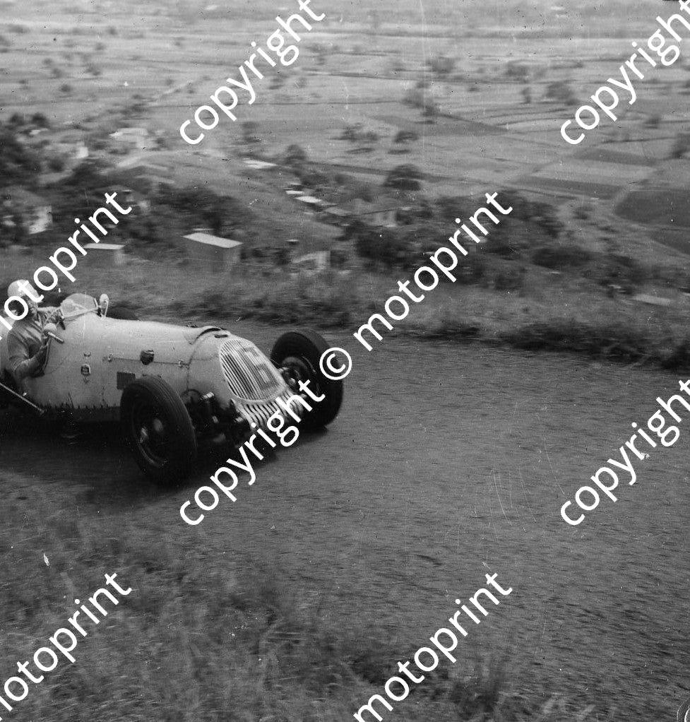 SS 1960 Scott Road hillclimb Clive Trundle Austin Riley 022