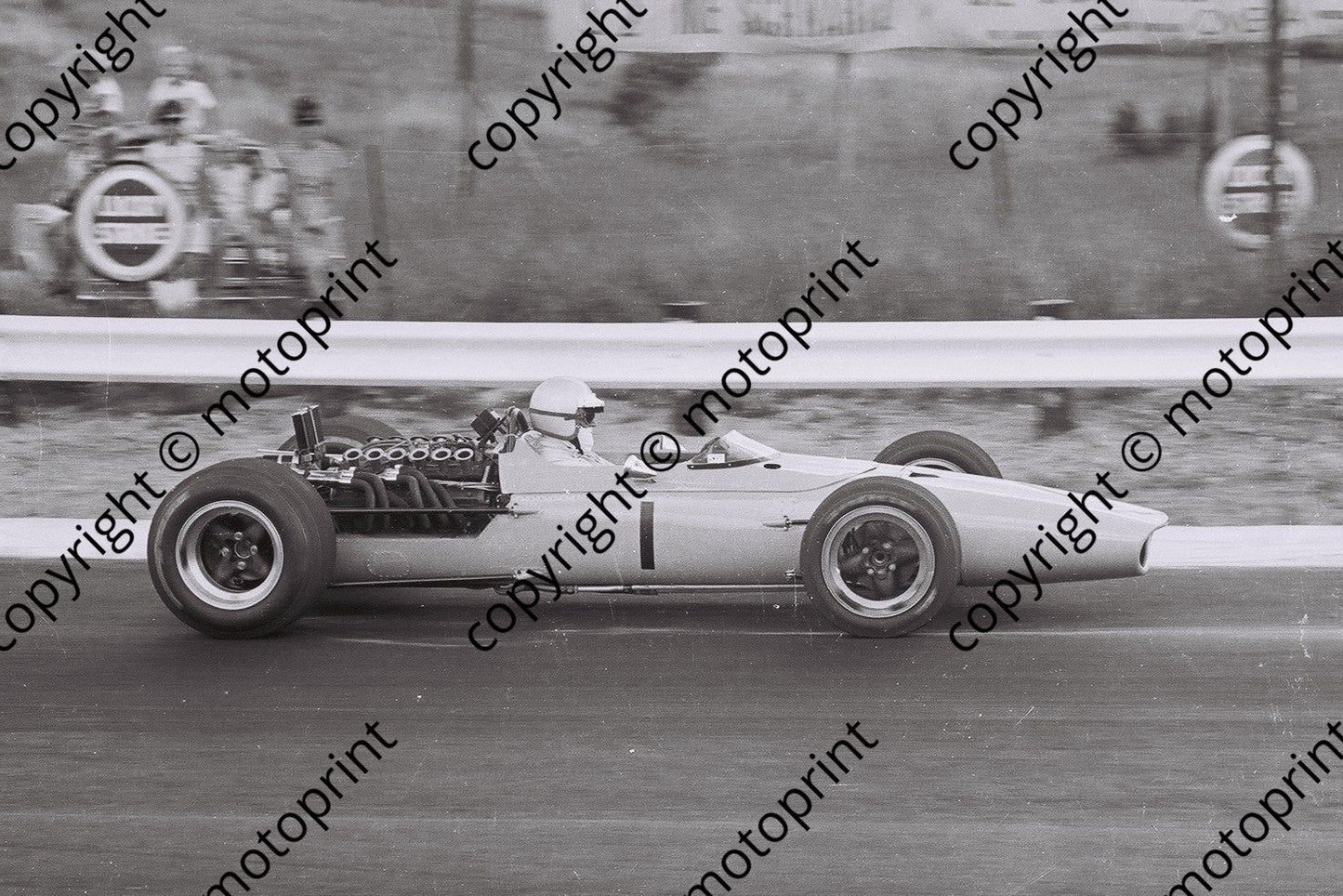 SS 1968 SA GP Hulme McL BRM M5 (101)
