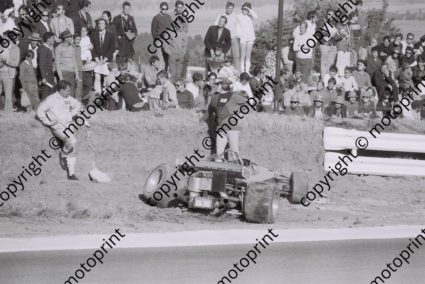 SS 1972 June Willie Ferguson Surtees TS8 crash