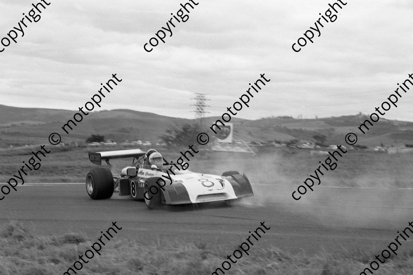 SS 1976 Alan Domingo spinning F2 Chevron B25