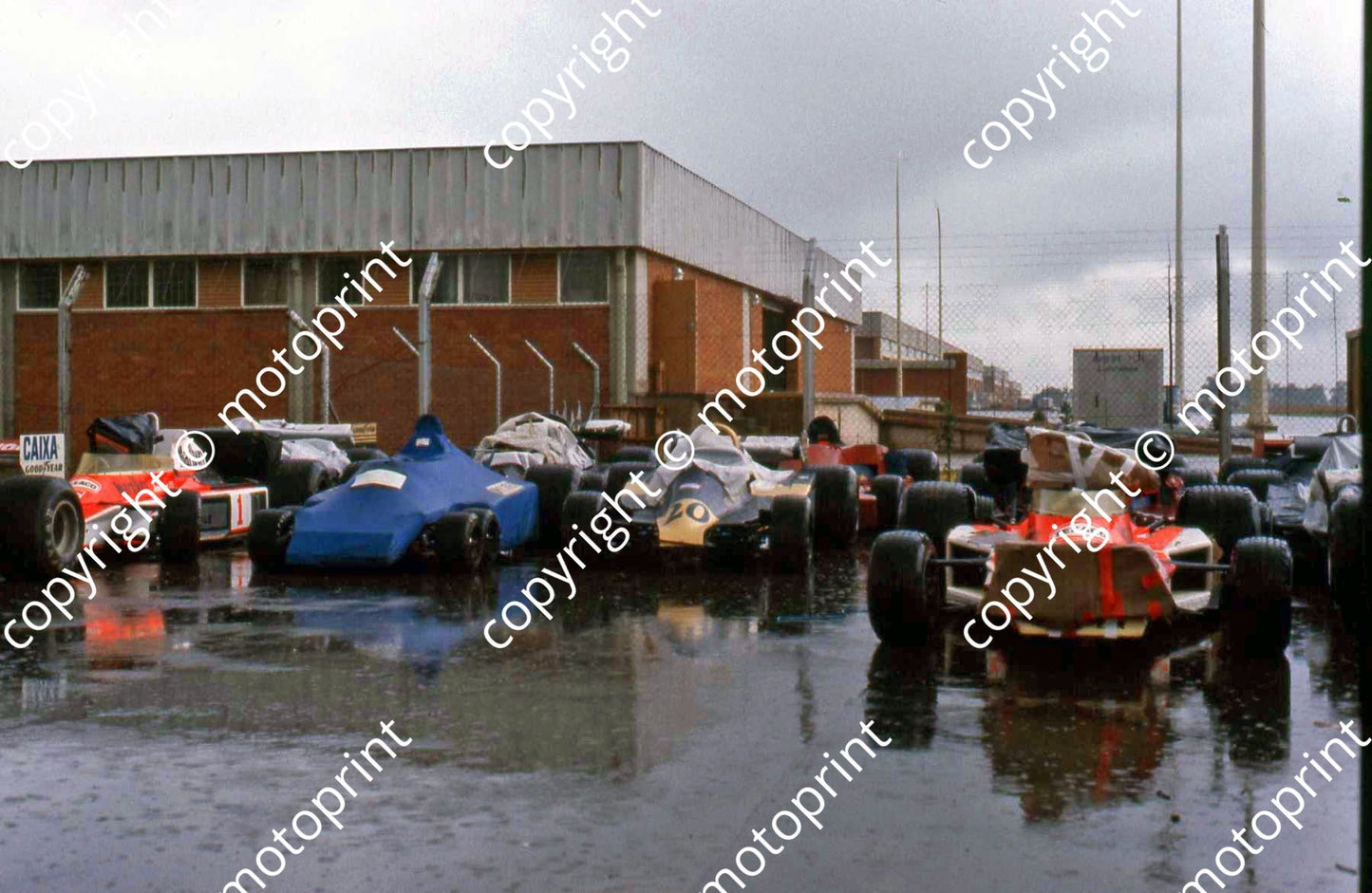 SS Airport departure wet