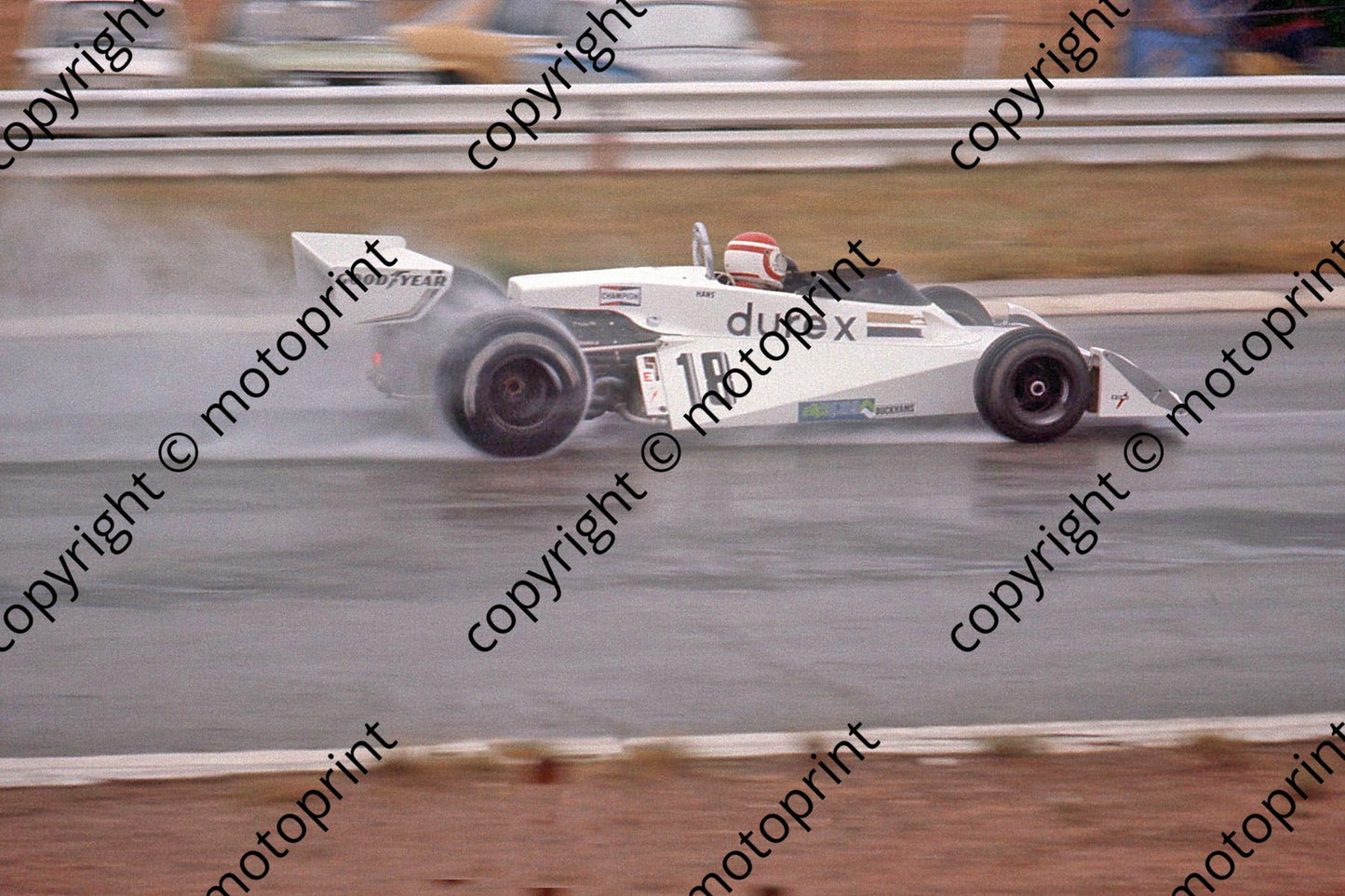SS Binder Surtees TS19 Durex wet practice