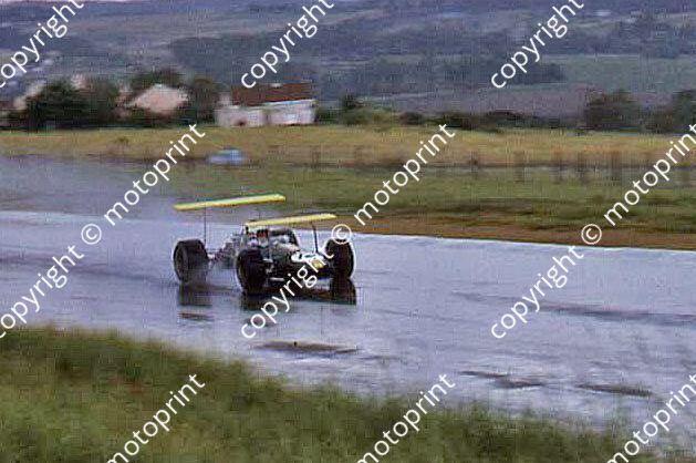 SS Brabham in the rain all wings BT26 cropped
