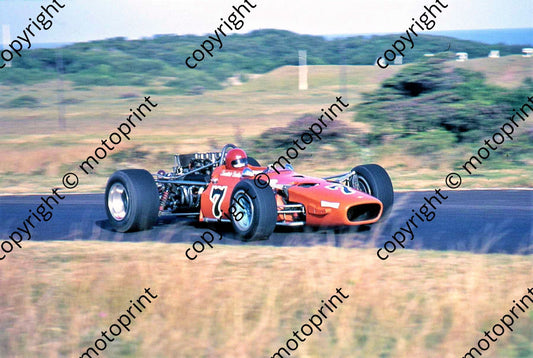 SS Charlton Chev at Esses