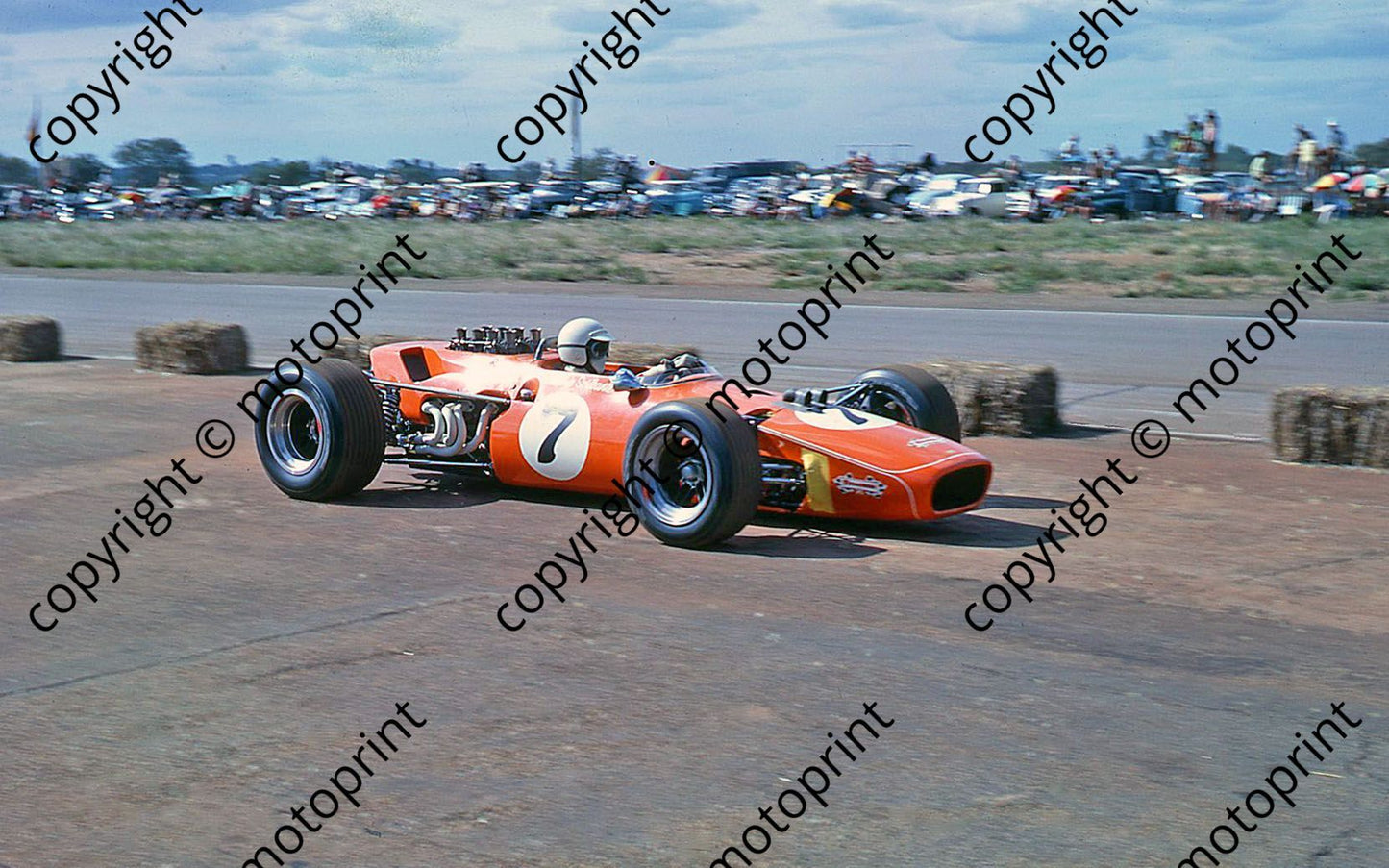 SS Charlton Lola T140 note ducts Bulawayo 1968 (thanks R Tudor-Owen)