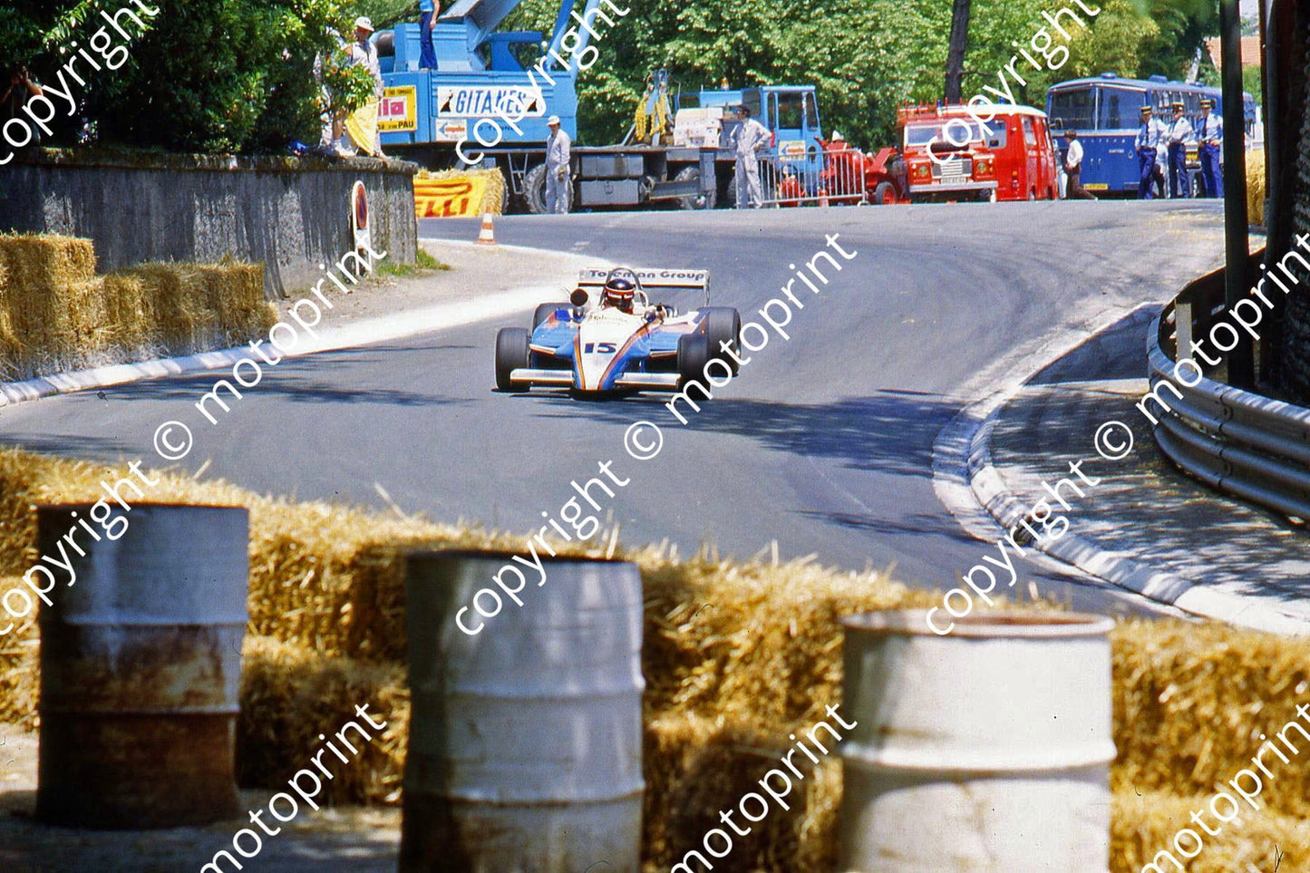 SS Dougall Ralt RT2 at Foch corner practice