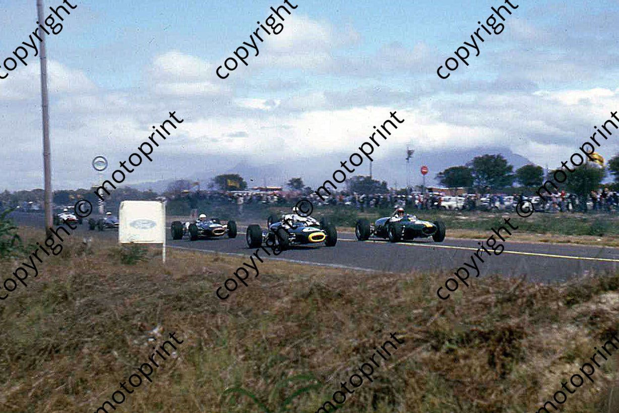 SS F1 start Tingle Pretorius Botha cropped