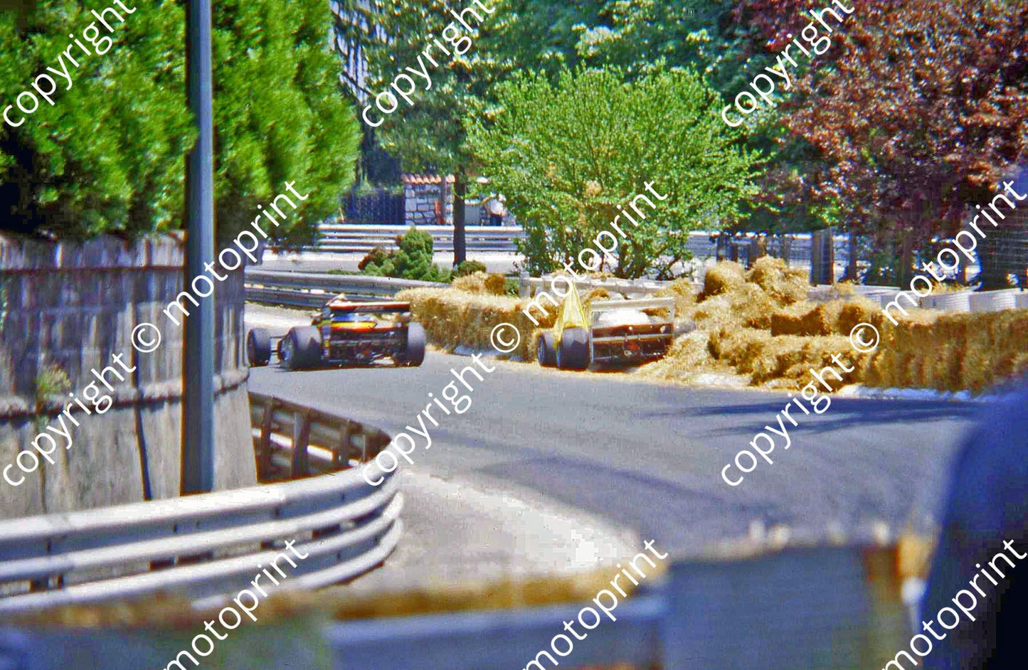 SS Foch corner hitting the hay note yellow flag in car practice