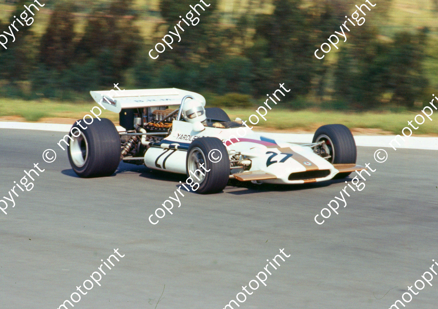 SS Ganley BRM P153 into Leeukop scanned A4 600 dpi003