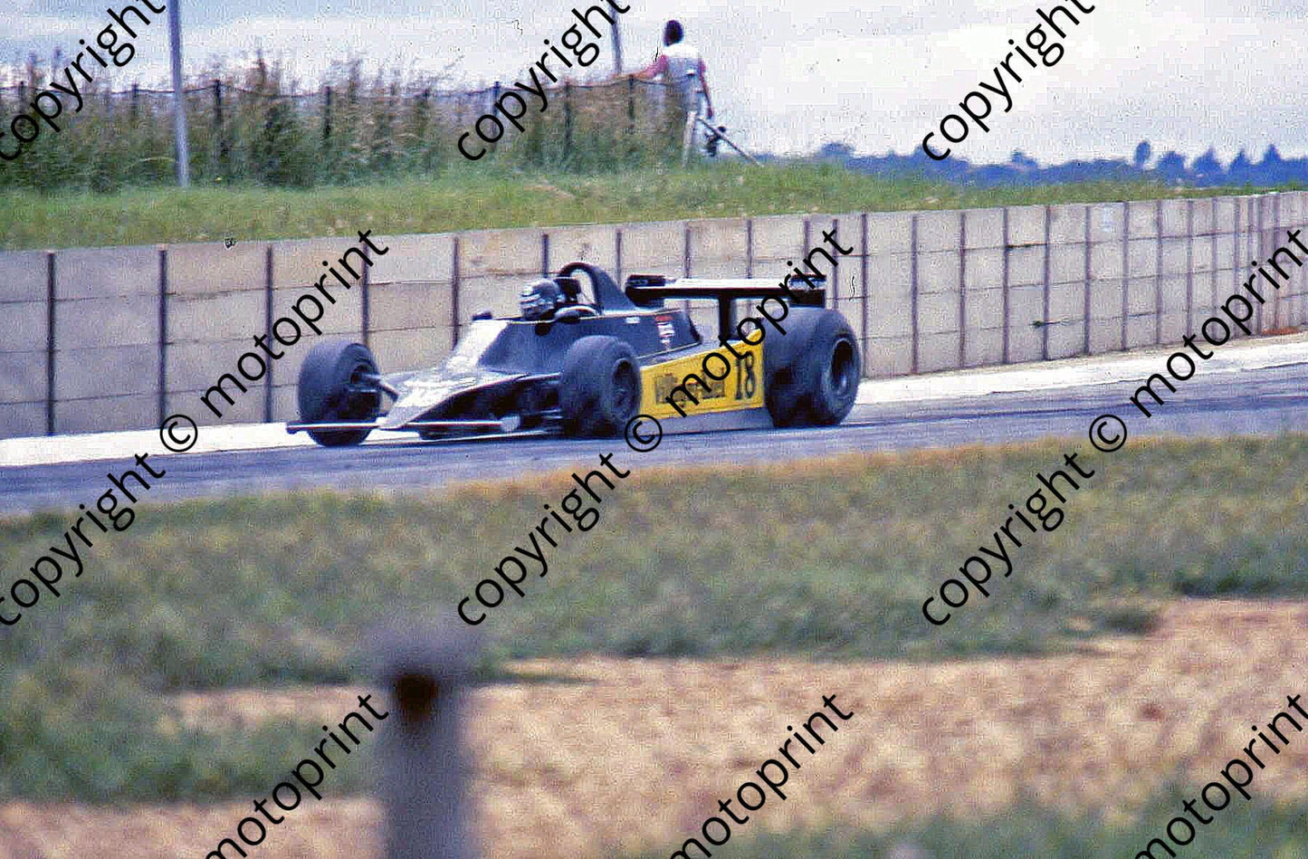 SS Kennedy Shadow DN9