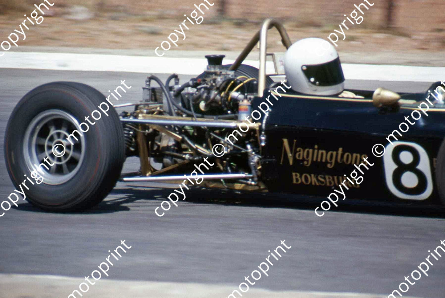 SS Klomfass FF Lotus close-up check